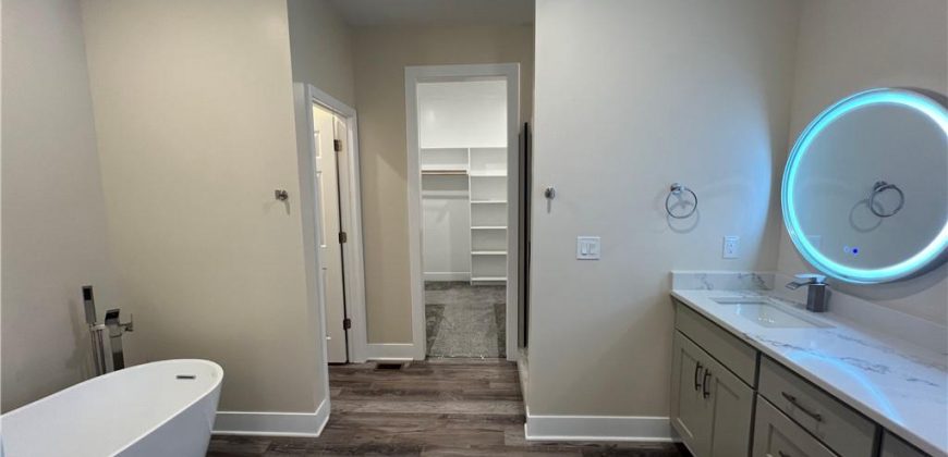 Homes for Sale in Kansas City, MO 64118 | 2320 NE 72ND Street