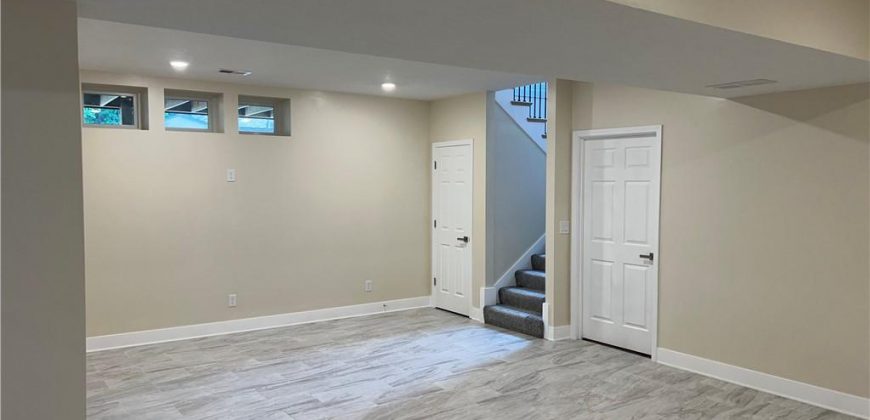 Homes for Sale in Kansas City, MO 64118 | 2320 NE 72ND Street