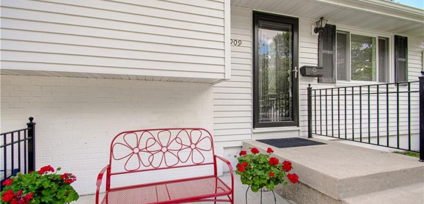 Homes for Sale in Kansas City, MO 64119 | 7909 NE 50th Street