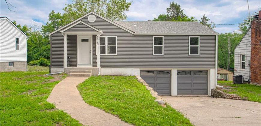 Homes for Sale in Houston Lake, MO 64151 | 5539 NW Adrian Avenue