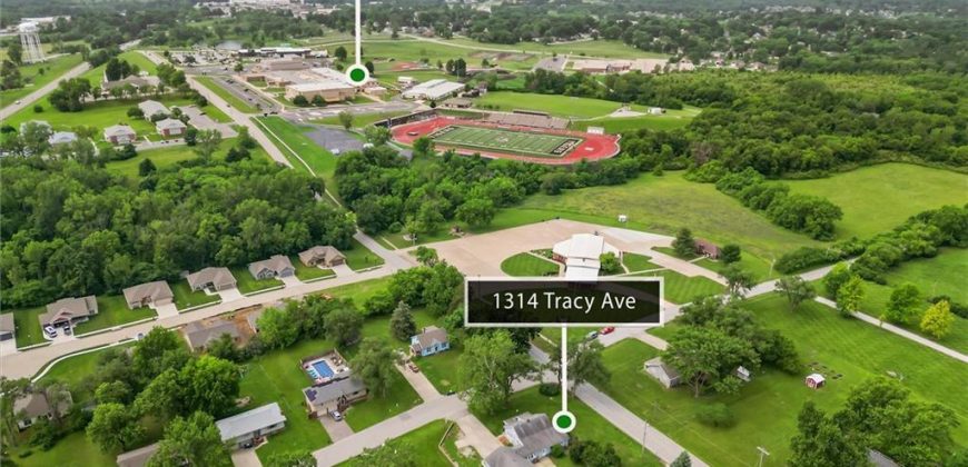Homes for Sale in Excelsior Springs, MO 64024 | 1314  Tracy Avenue