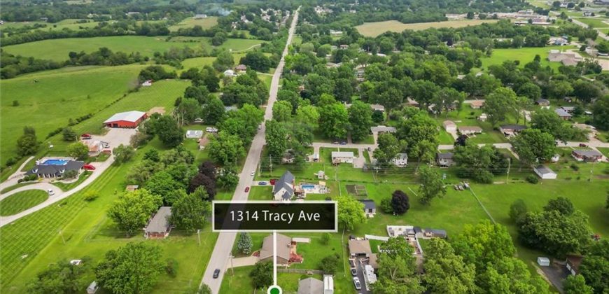 Homes for Sale in Excelsior Springs, MO 64024 | 1314  Tracy Avenue
