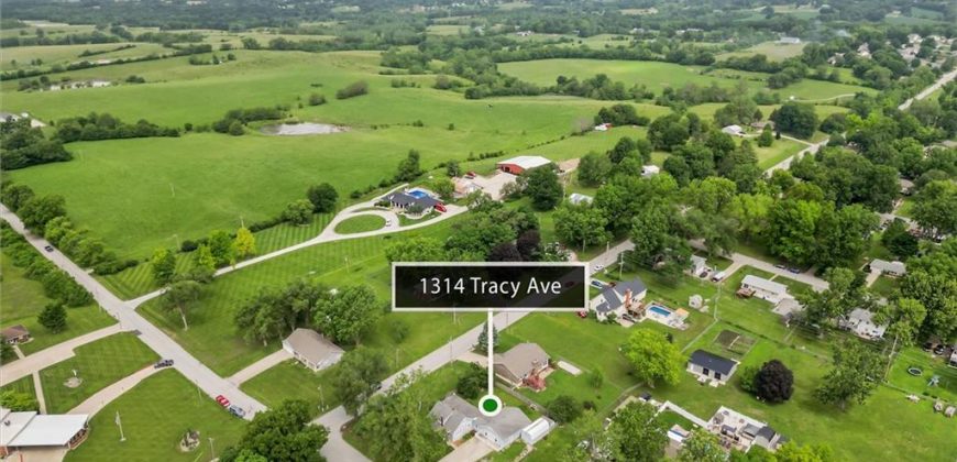 Homes for Sale in Excelsior Springs, MO 64024 | 1314  Tracy Avenue