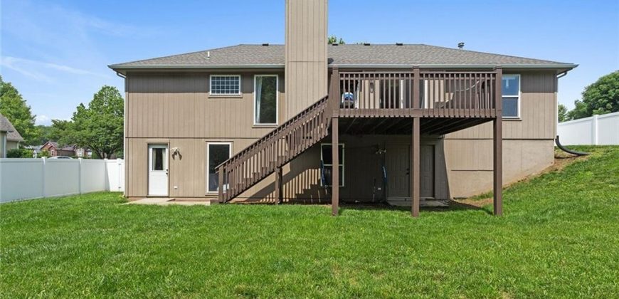 Homes for Sale in Platte City, MO 64079 | 13435  Sycamore Drive
