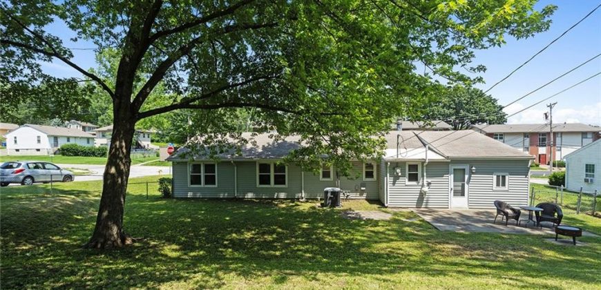 Homes for Sale in Liberty, MO 64068 | 304  Range Line Road