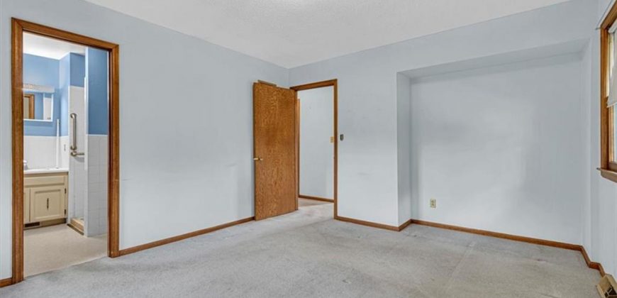 Homes for Sale in Liberty, MO 64068 | 1541 N Withers Road