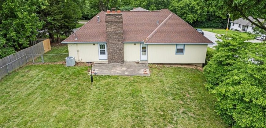 Homes for Sale in Liberty, MO 64068 | 1541 N Withers Road