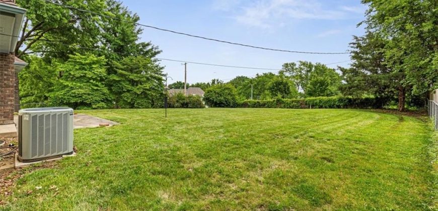 Homes for Sale in Liberty, MO 64068 | 1541 N Withers Road