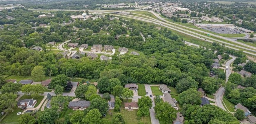Homes for Sale in Liberty, MO 64068 | 1541 N Withers Road