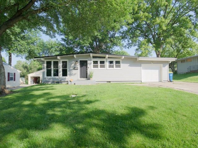 Homes for Sale in Liberty, MO 64068 | 818  Reed Street