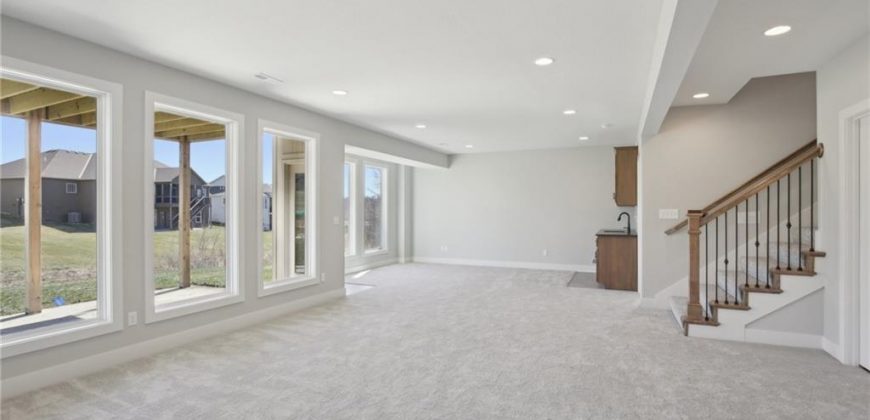 Homes for Sale in Kansas City, MO 64153 | 8211 NW 89th Terrace