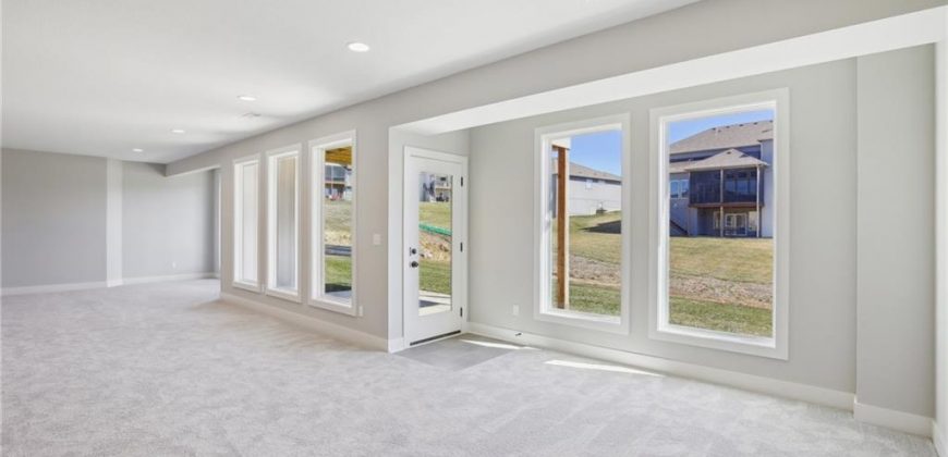 Homes for Sale in Kansas City, MO 64153 | 8211 NW 89th Terrace