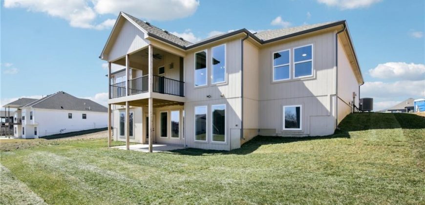 Homes for Sale in Kansas City, MO 64153 | 8211 NW 89th Terrace