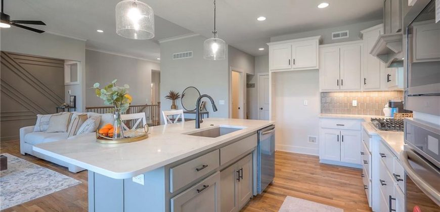 Homes for Sale in Kansas City, MO 64153 | 8211 NW 89th Terrace