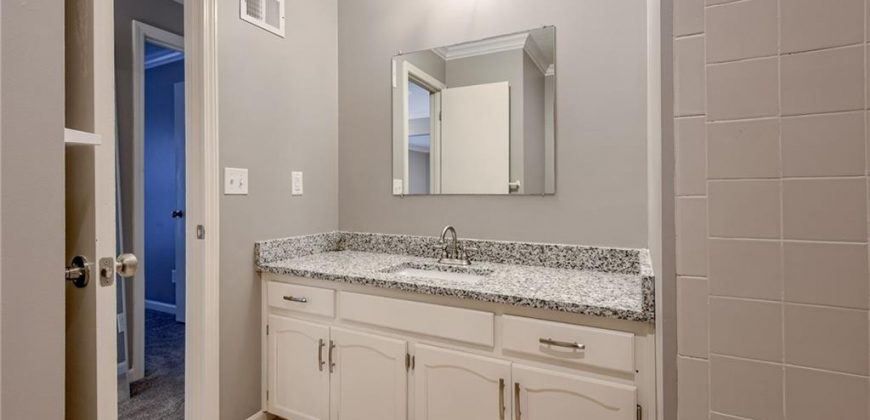 Homes for Sale in Kansas City, MO 64118 | 8019 N Brooklyn Avenue