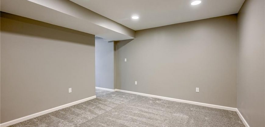 Homes for Sale in Kansas City, MO 64118 | 8019 N Brooklyn Avenue