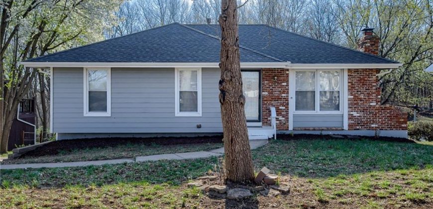 Homes for Sale in Kansas City, MO 64118 | 8019 N Brooklyn Avenue