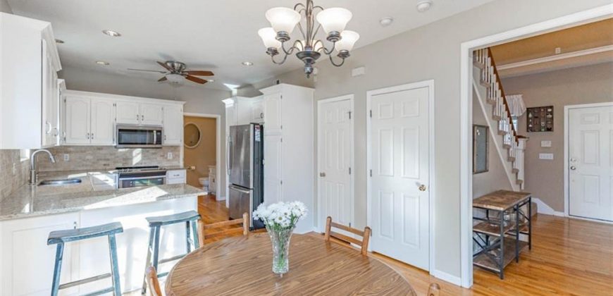 Homes for Sale in Smithville, MO 64089 | 206  Pine Street