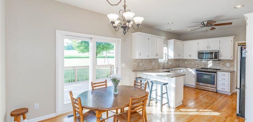 Homes for Sale in Smithville, MO 64089 | 206  Pine Street