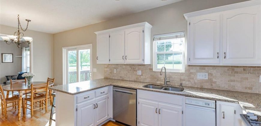 Homes for Sale in Smithville, MO 64089 | 206  Pine Street