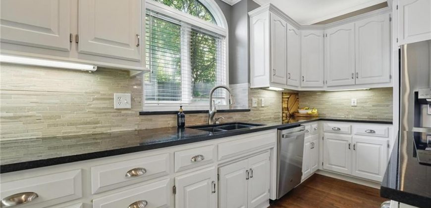 Homes for Sale in Kansas City, MO 64151 | 5323 NW 60th Street