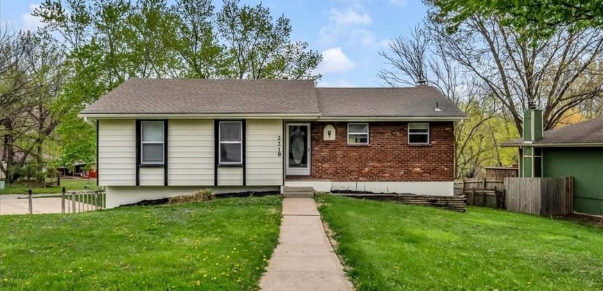Homes for Sale in Kansas City, MO 64151 | 2218 NW 64 Terrace