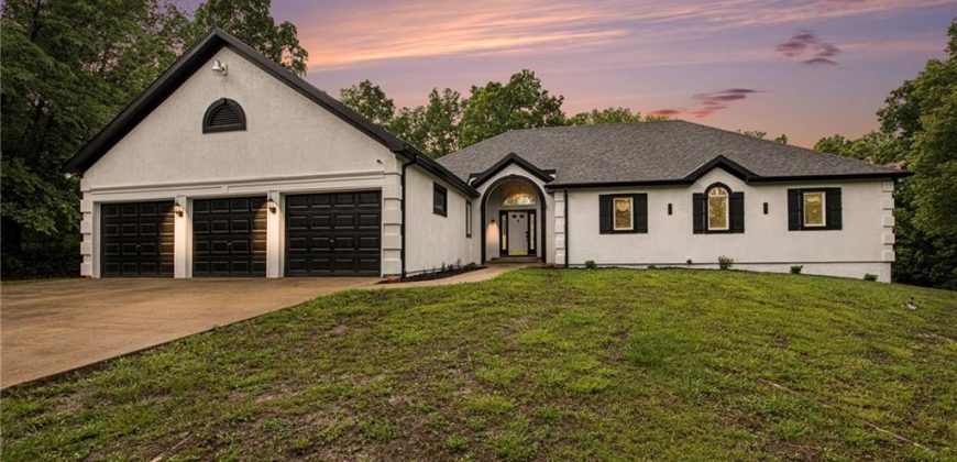 Homes for Sale in Smithville, MO 64089 | 1619  Sunrise Drive