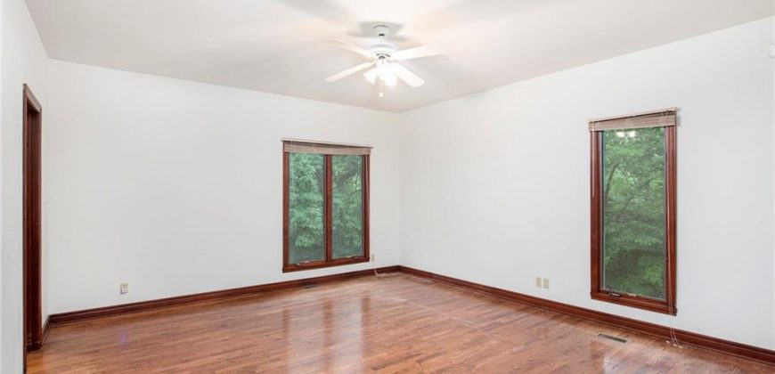 Homes for Sale in Smithville, MO 64089 | 1619  Sunrise Drive