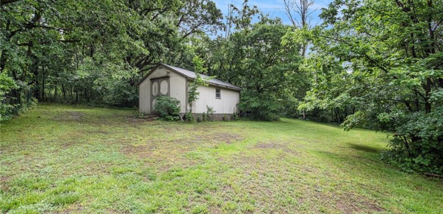 Homes for Sale in Smithville, MO 64089 | 1619  Sunrise Drive