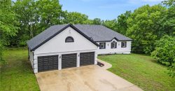 Homes for Sale in Smithville, MO 64089 | 1619  Sunrise Drive