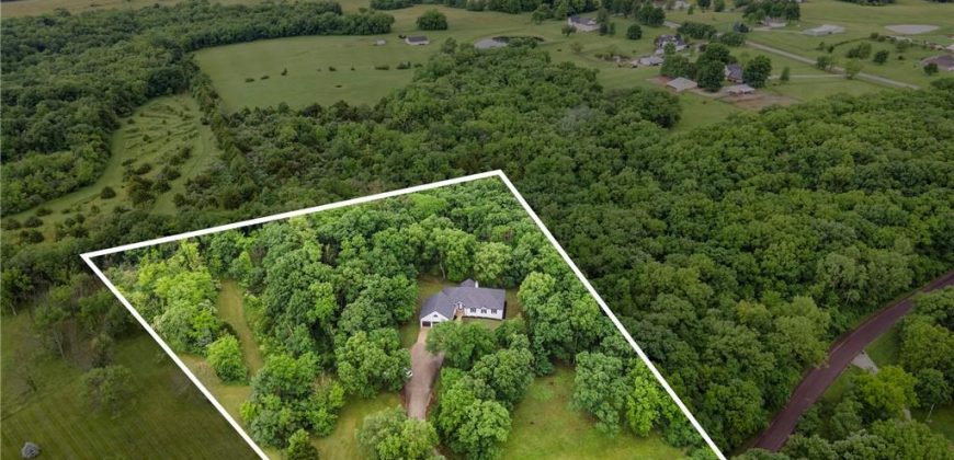 Homes for Sale in Smithville, MO 64089 | 1619  Sunrise Drive