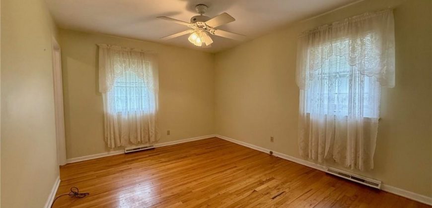 Homes for Sale in Kansas City, MO 64151 | 6919  Park Plaza Drive