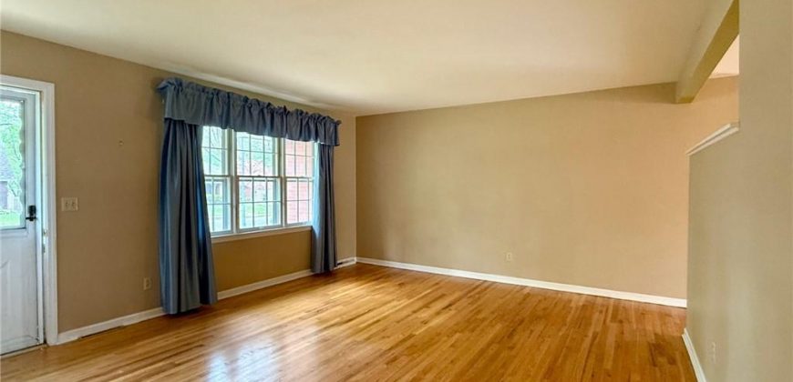 Homes for Sale in Kansas City, MO 64151 | 6919  Park Plaza Drive