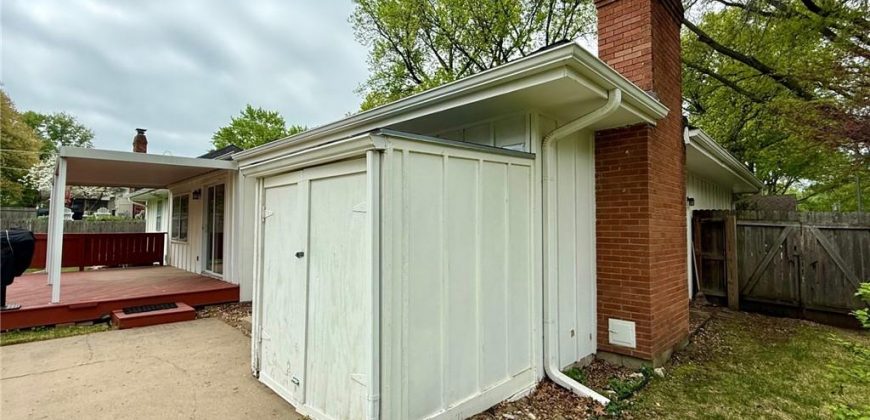 Homes for Sale in Kansas City, MO 64151 | 6919  Park Plaza Drive