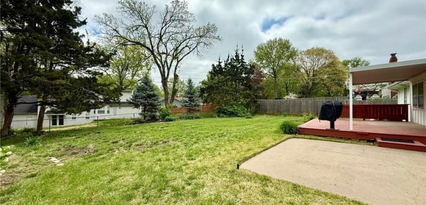 Homes for Sale in Kansas City, MO 64151 | 6919  Park Plaza Drive