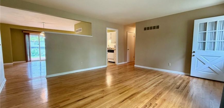 Homes for Sale in Kansas City, MO 64151 | 6919  Park Plaza Drive