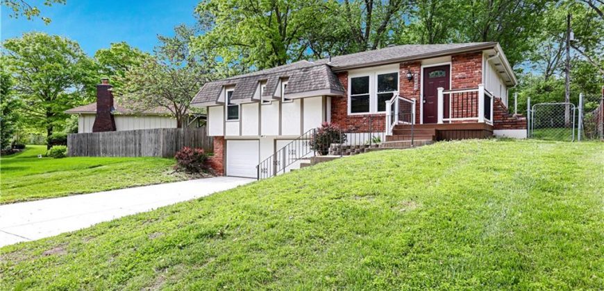 Homes for Sale in Kansas City, MO 64155 | 111  90th Terrace