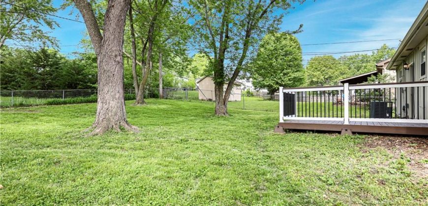 Homes for Sale in Kansas City, MO 64155 | 111  90th Terrace