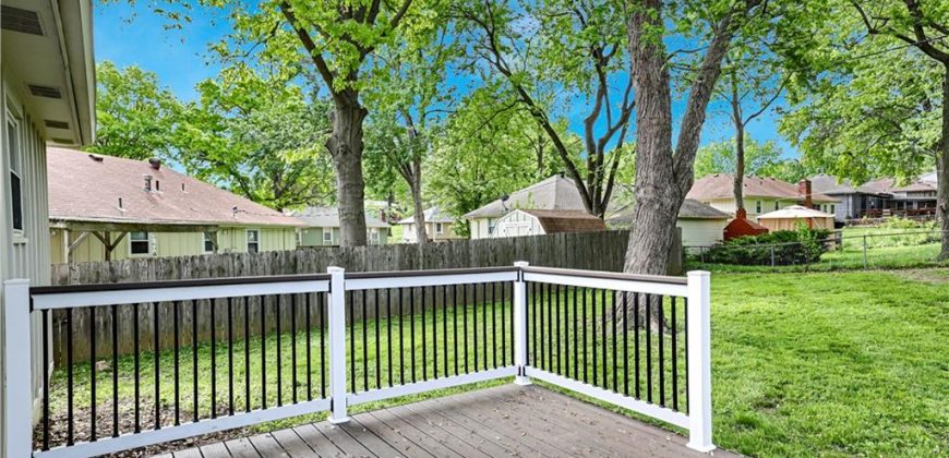 Homes for Sale in Kansas City, MO 64155 | 111  90th Terrace