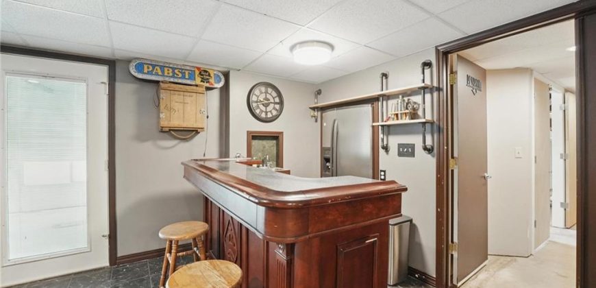 Homes for Sale in Kansas City, MO 64116 | 817 NE 46TH Terrace