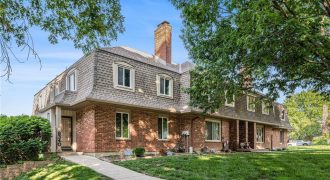 Homes for Sale in Kansas City, MO 64151 | 8340 NW Overland Drive