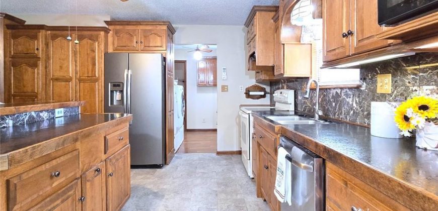 Homes for Sale in Liberty, MO 64068 | 2101  Hillview Road