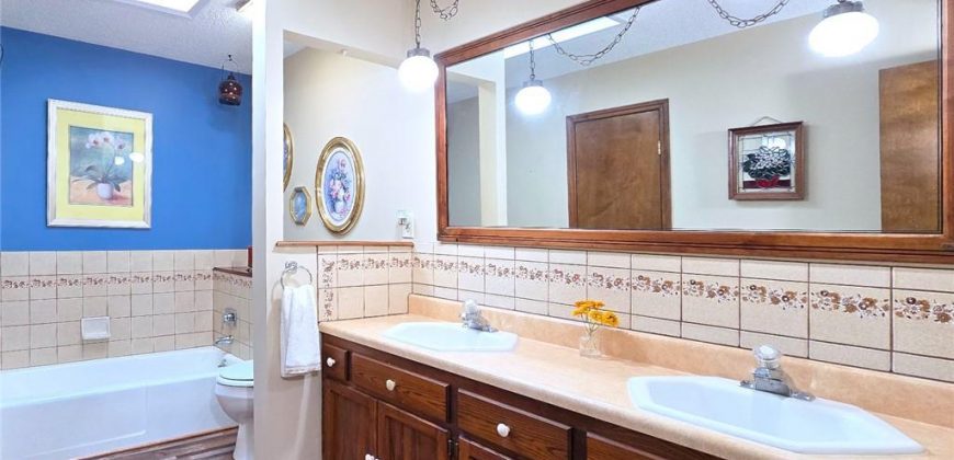 Homes for Sale in Liberty, MO 64068 | 2101  Hillview Road