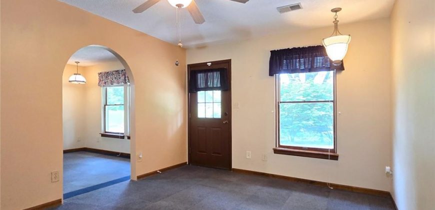 Homes for Sale in Liberty, MO 64068 | 2101  Hillview Road