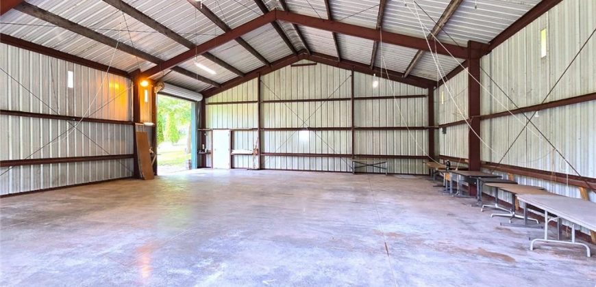 Homes for Sale in Liberty, MO 64068 | 2101  Hillview Road