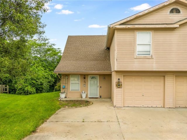 Homes for Sale in Liberty, MO 64068 | 758  Spring Circle