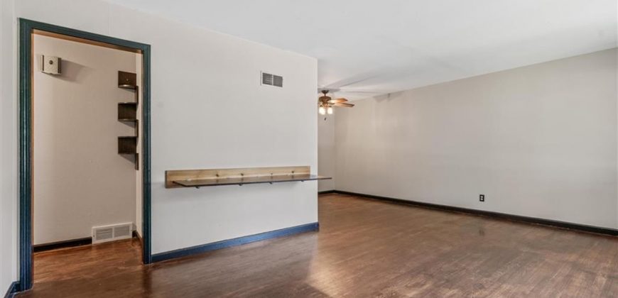 Homes for Sale in Kansas City, MO 64118 | 1005  67th Street