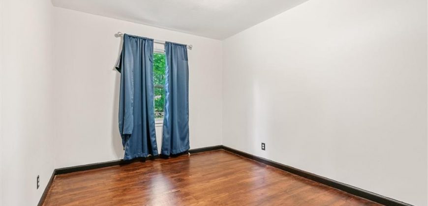 Homes for Sale in Kansas City, MO 64118 | 1005  67th Street