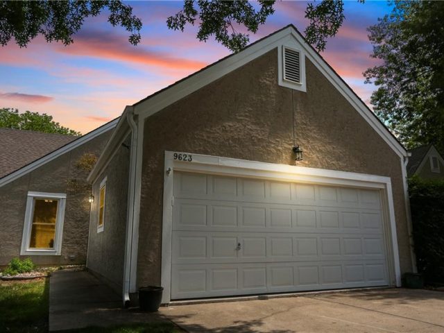 Homes for Sale in Kansas City, MO 64155 | 9623 NE Cherry Court