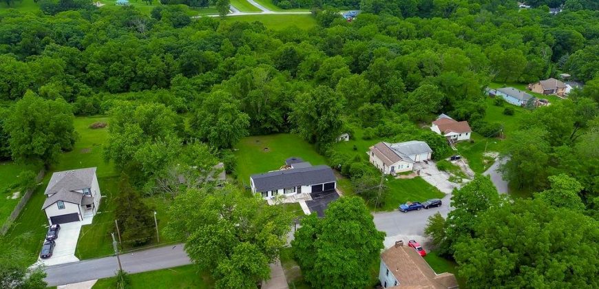 Homes for Sale in Kansas City, MO 64119 | 5242 N Cambridge Avenue